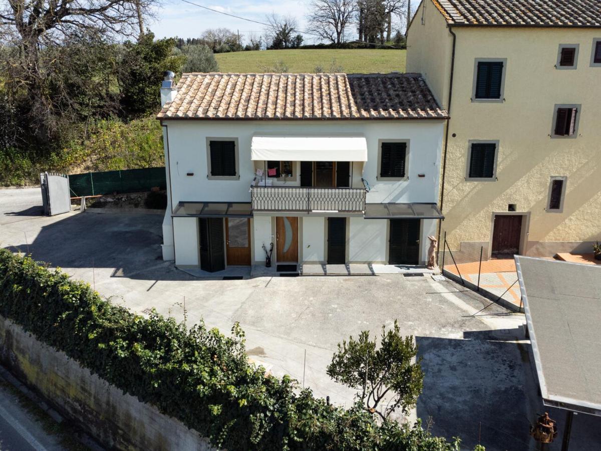 Appartamento La Casa Degli Dei San Gimignano Esterno foto