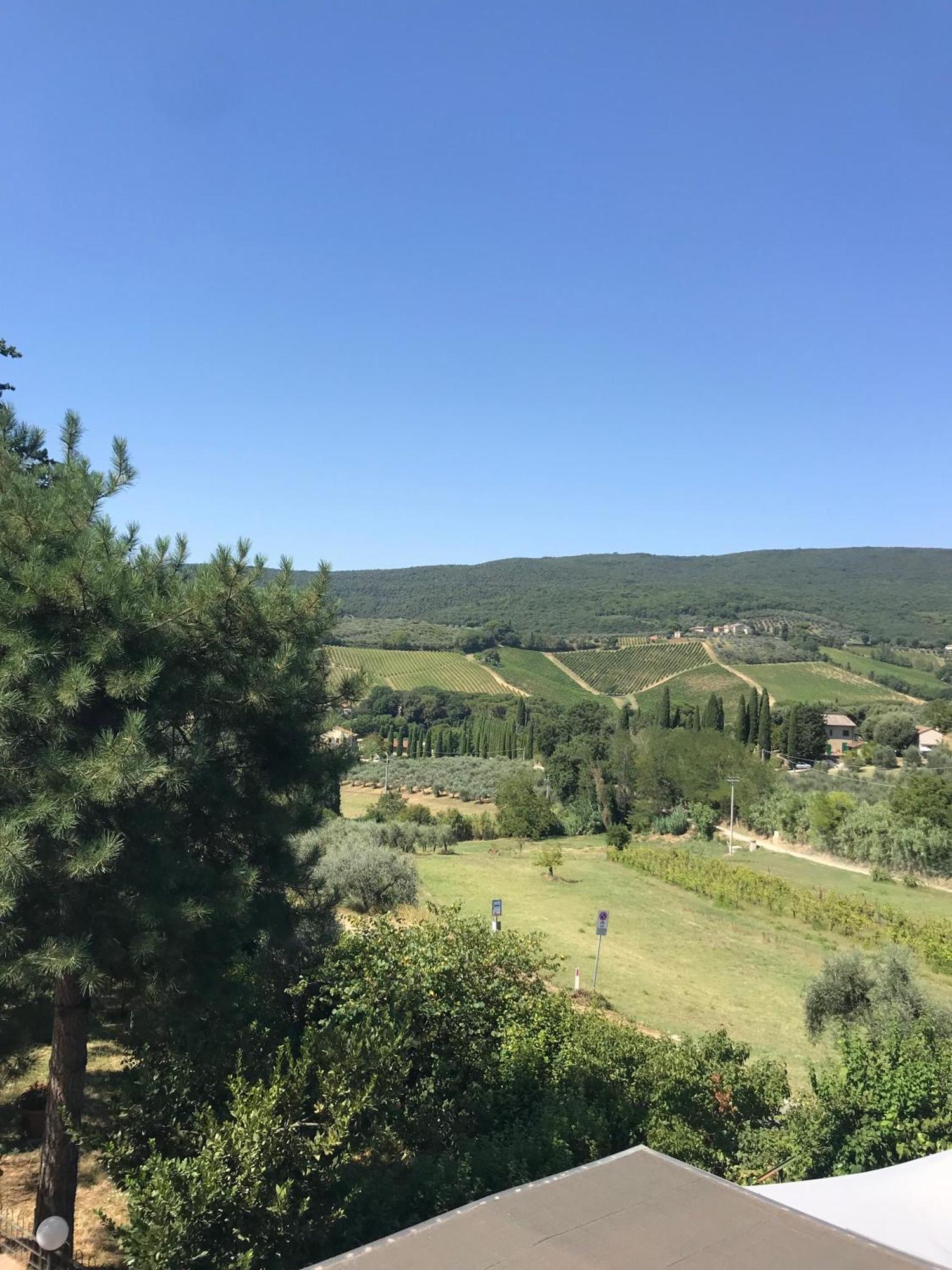 Appartamento La Casa Degli Dei San Gimignano Esterno foto